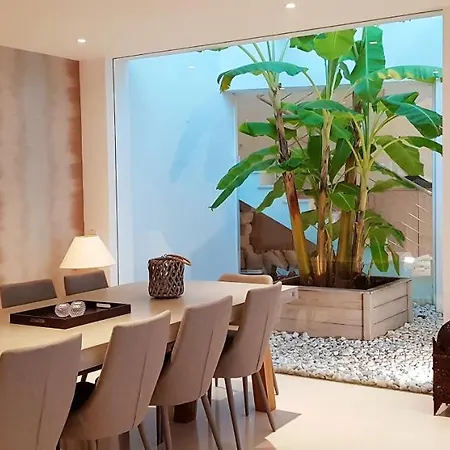 Villa Playamar *